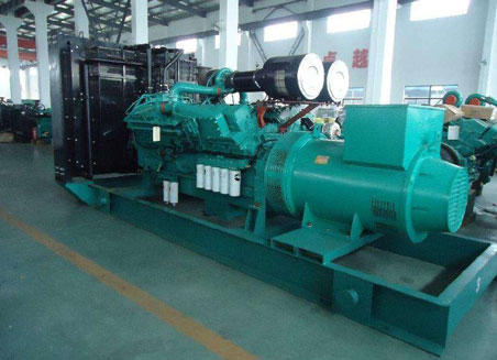 霞山800kw康明斯柴油发电机组图片 霞山800kw康明斯柴油发电机组图片